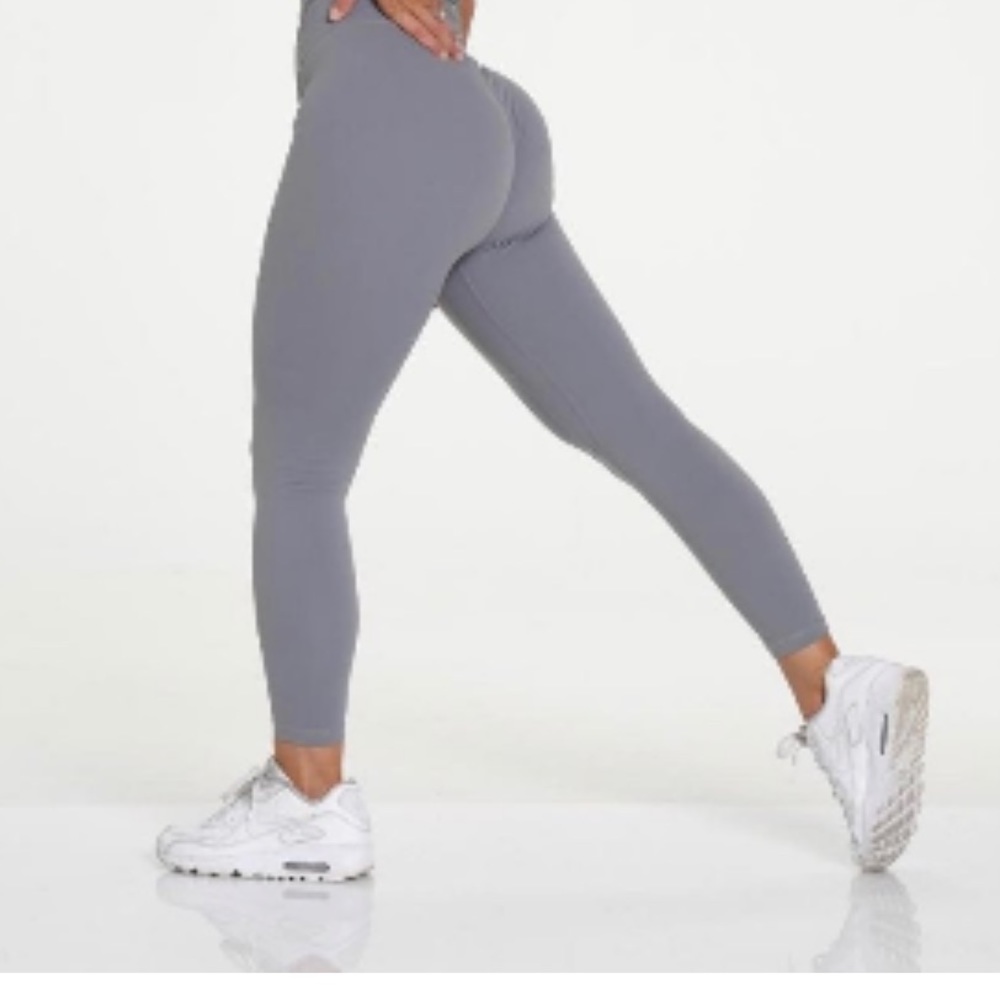 NVGTN Leggings